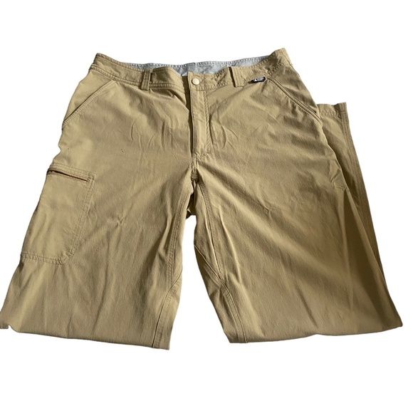 EMS EASTERN MOPUNTAIN SPORTS TAN HIKING CARGO PANTS W POCKETS 34X32 - Picture 1 of 8